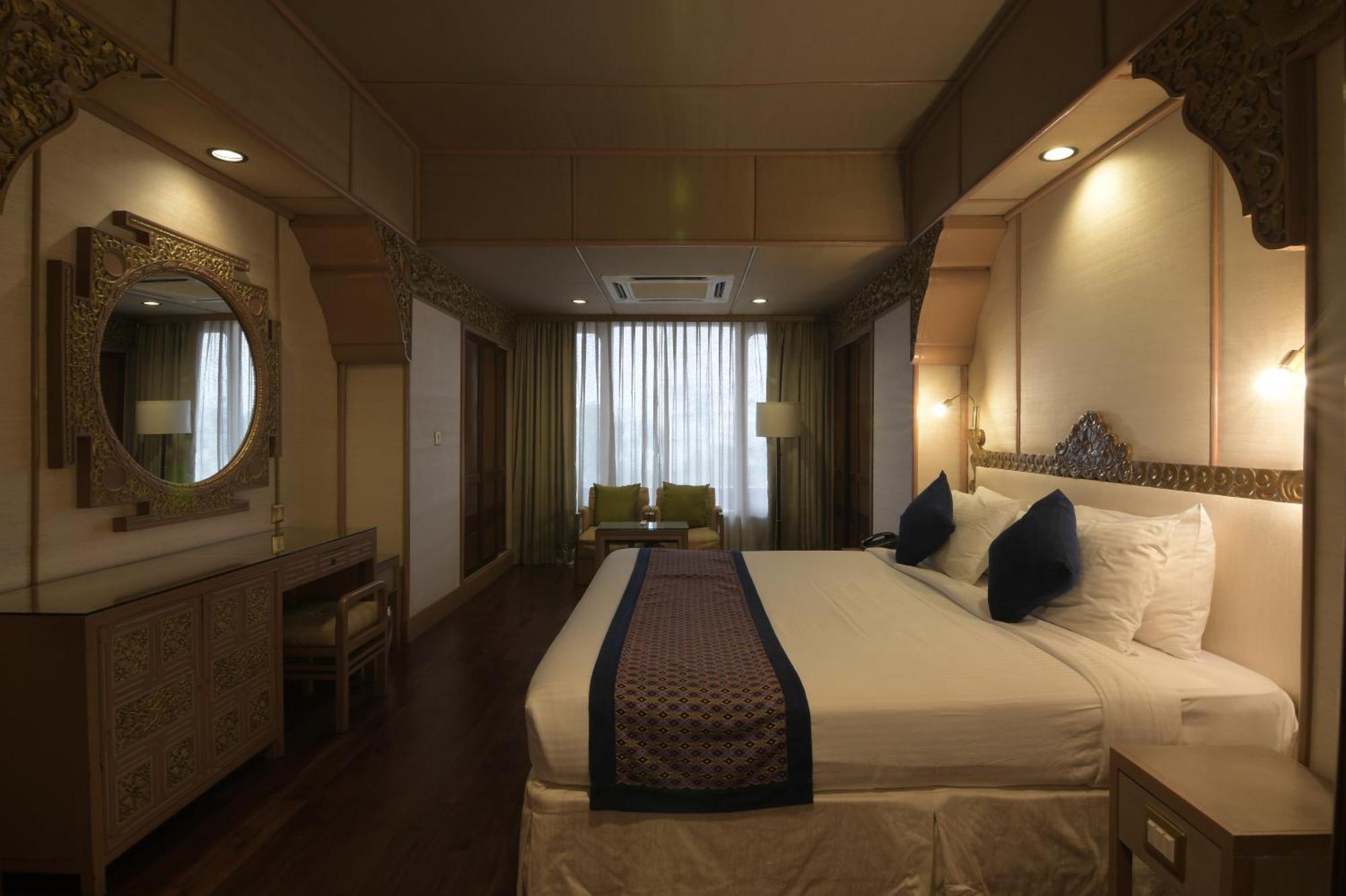 Hotel Yak & Yeti Catmandu Quarto foto