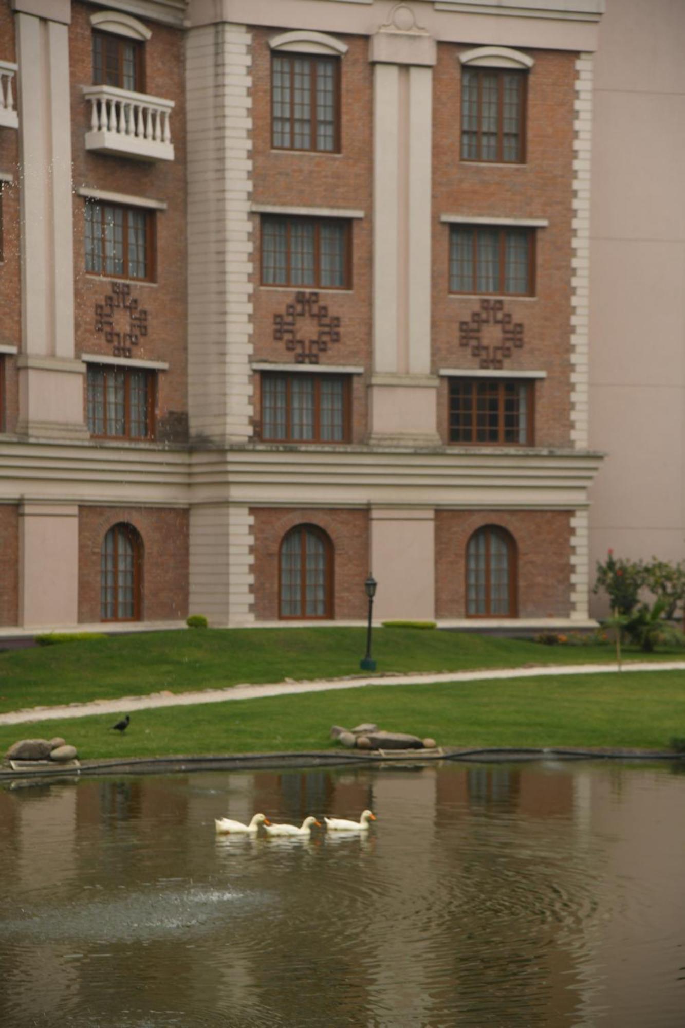 Hotel Yak & Yeti Catmandu Exterior foto